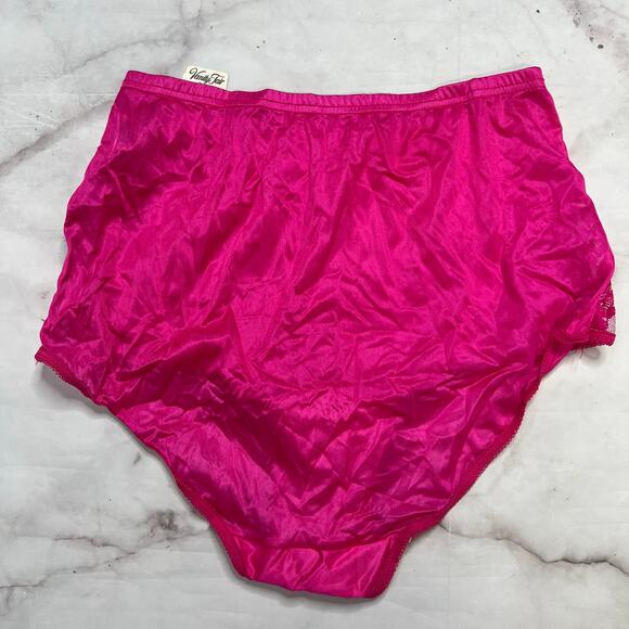 Vintage Vanity Fair Lace Side Mushroom Briefs Star Ruby Pink New Size 5 Sheer - Picture 5 of 5
